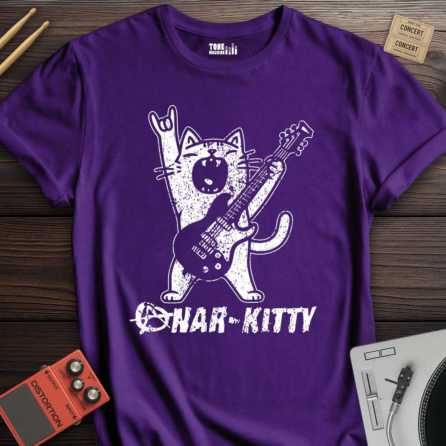 Anar-Kitty Guitar T-Shirt
